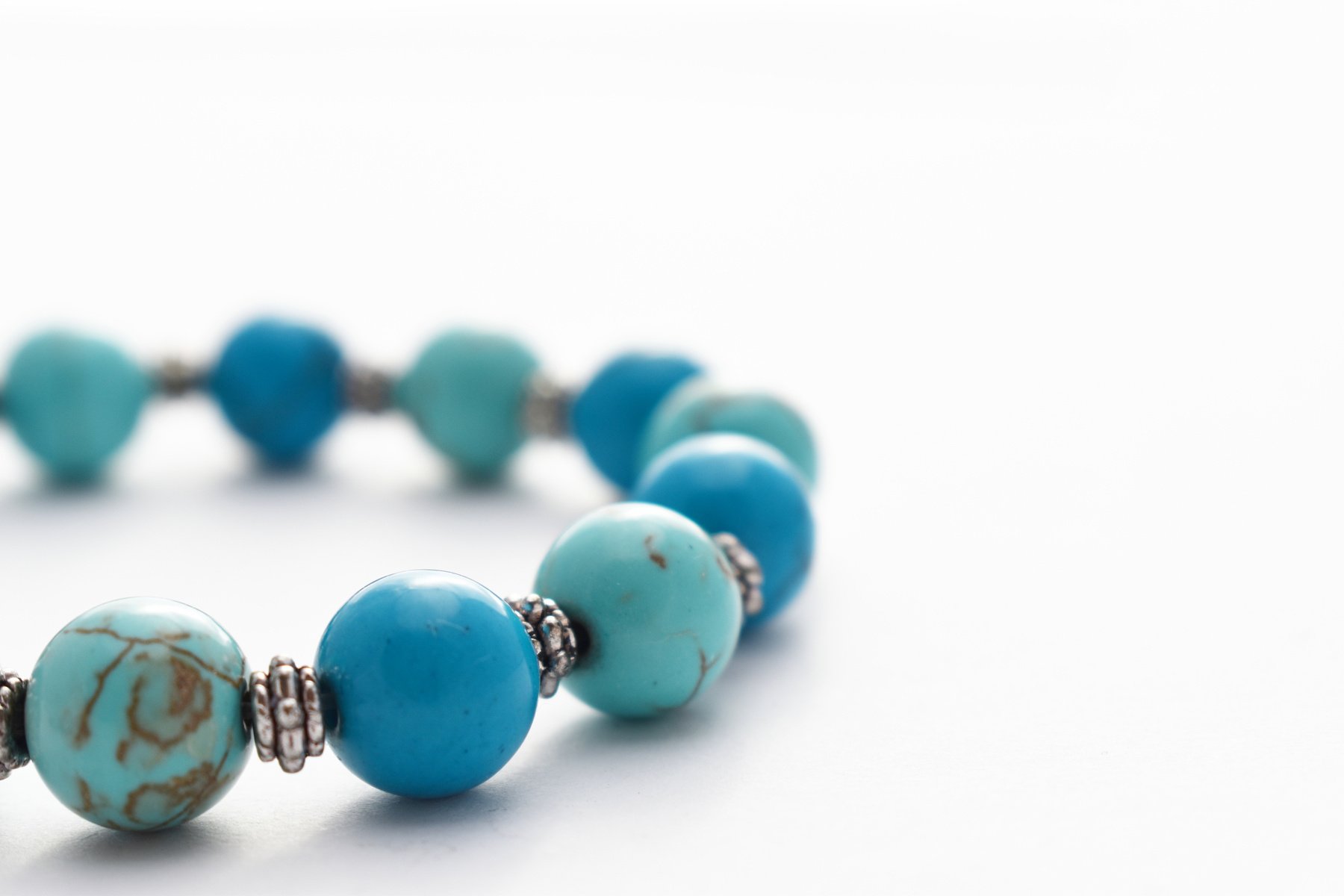 Beautiful bracelet with turquoise stones, Handmade jewelry, Beads bracelet